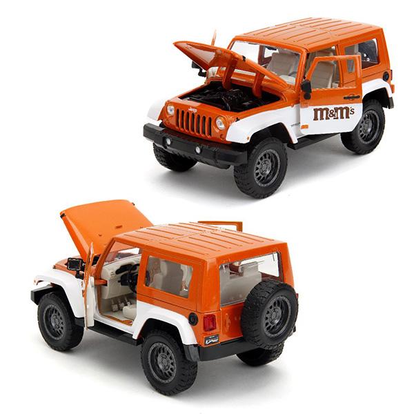 Jada エムアンドエム ミニカー 1/24 ジープ ラングラー フィギュア