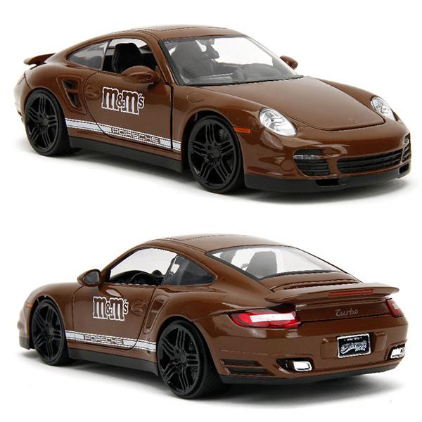 エムアンドエム ミニカー 1/24 ポルシェ ブラウン フィギュア 付き アメ車 M&M'S 2007 PORSCHE 911 TURBO w/ BROWN FIGURE エムアンドエム雑貨｜funandfunny｜05