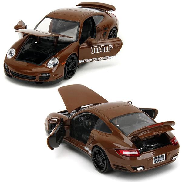 エムアンドエム ミニカー 1/24 ポルシェ ブラウン フィギュア 付き アメ車 M&M'S 2007 PORSCHE 911 TURBO w/ BROWN FIGURE エムアンドエム雑貨｜funandfunny｜08