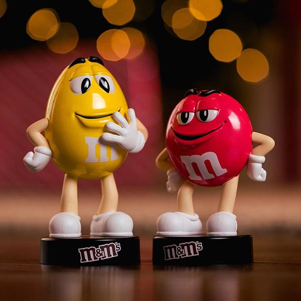 アメトイディスプレイM&M''sエムアンドエムズスタチューイエロー70cm Amazon | JADA TOYS M&M's イエロー メタルフィギア