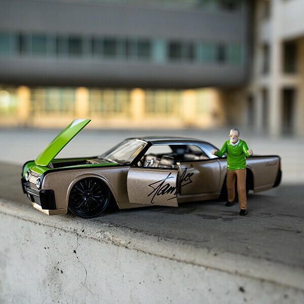 Jada ミニカー 1/24 スタンリー フィギュア 付き JADA TOYS