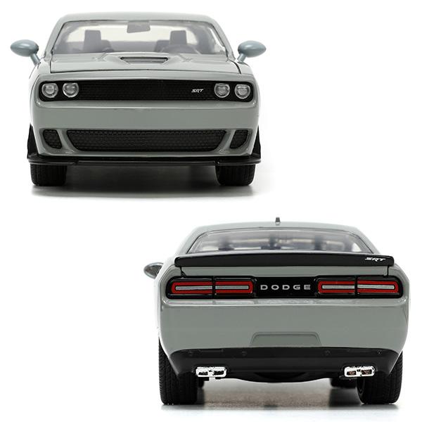 JADA トムとジェリー 2015 ダッジ・チャレンジャー・ヘルキャット Jada 1:24 Tom & Jerry 2015 Dodge Challenger Hellcat with