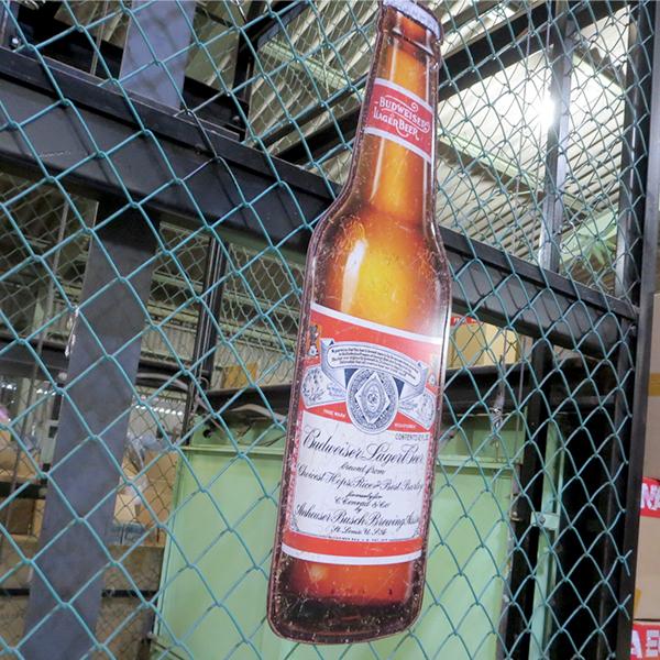 バドワイザー ビール ブリキ看板 大型 アメリカン 看板 ガレージ