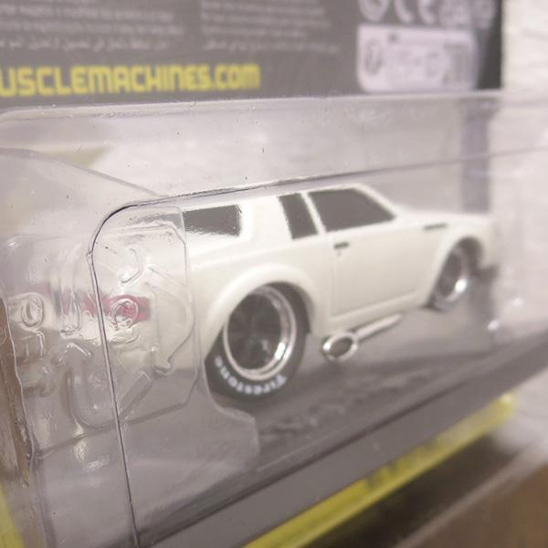 マイスト マッスルマシン ミニカー 1/64 ビュイック Muscle Machines