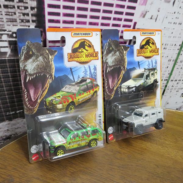 【人気】ジュラシックワールド　プルバッグミニカー 4台セット！ 人気】ジュラシックワールド プルバッグミニカー 4台セット