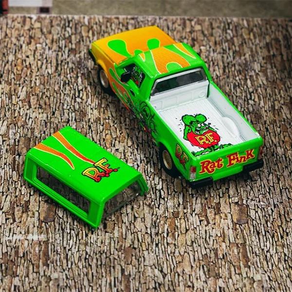 RAT FINK（ラットフィンク） ミニカー1/64 Tarmac Works x Schuco 1:64