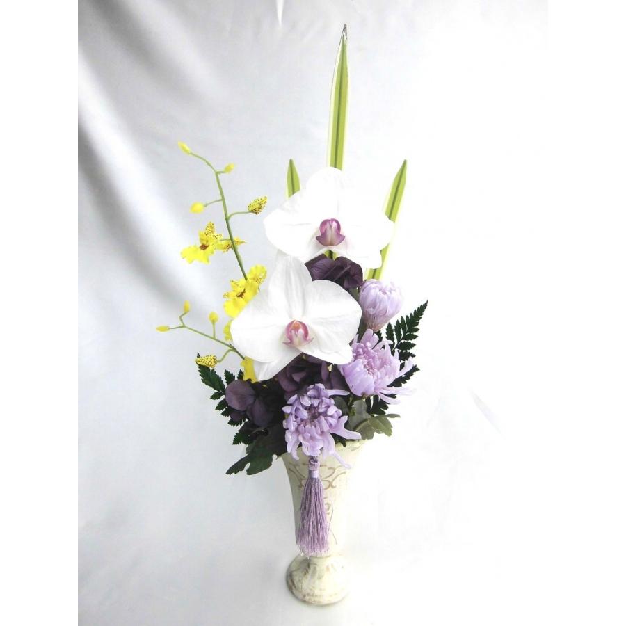 花器付 淡藤色あわふじいろの輪菊と胡蝶蘭の仏花 憶いおもい お仏壇 お供え プリザーブドフラワー ギフト