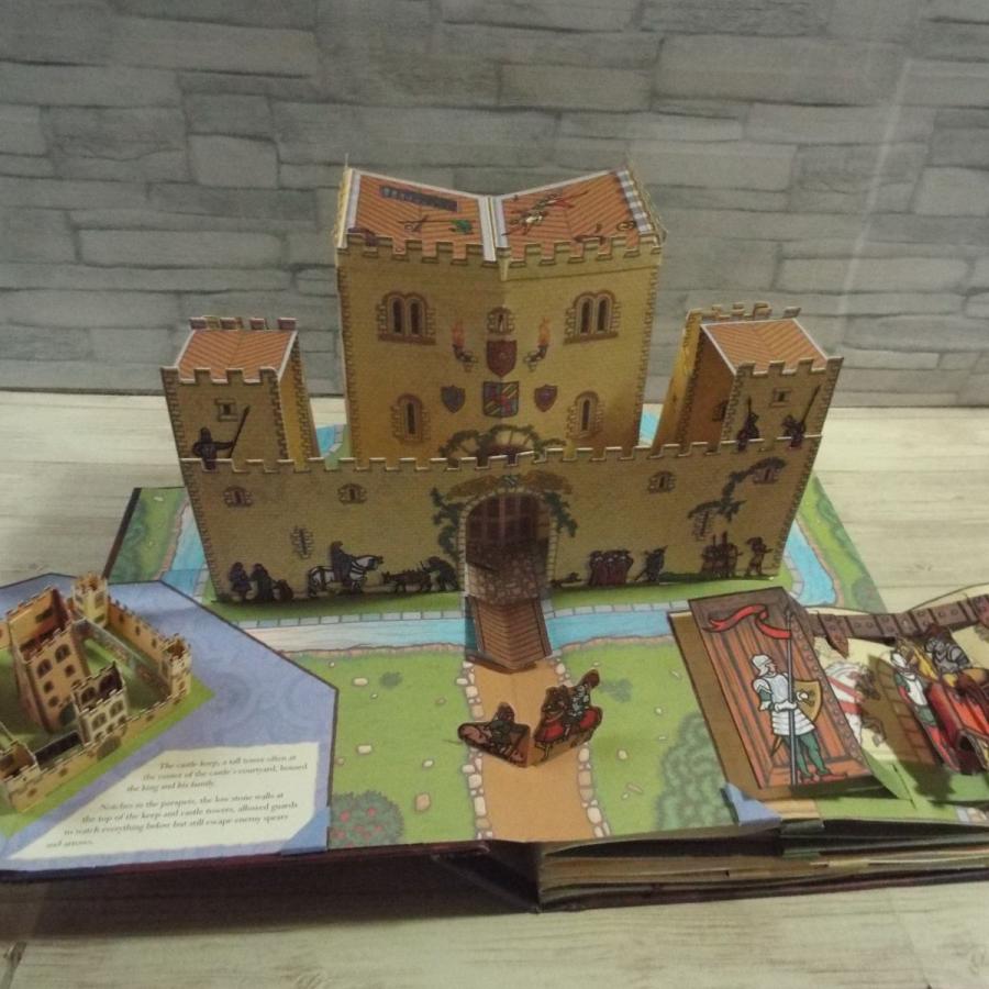 仕掛絵本[キャッスル Castle : Medieval Days and Knights（破損あり