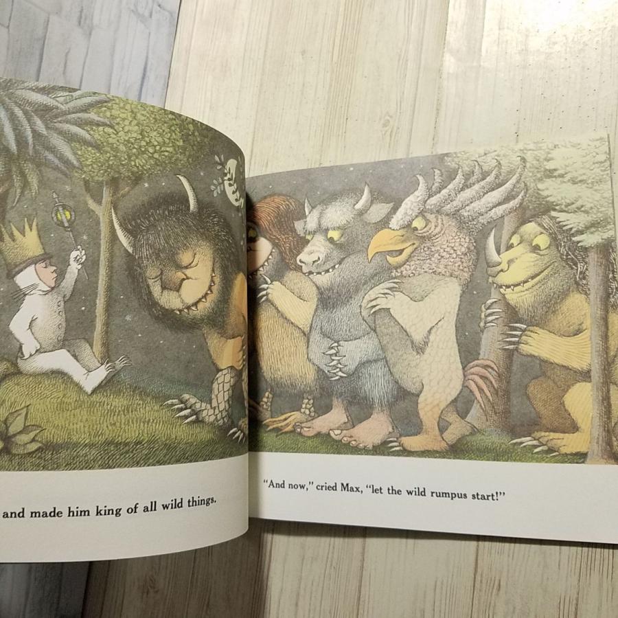 外国語絵本[WHERE THE WILD THINGS ARE （かいじゅうたちのいるところ