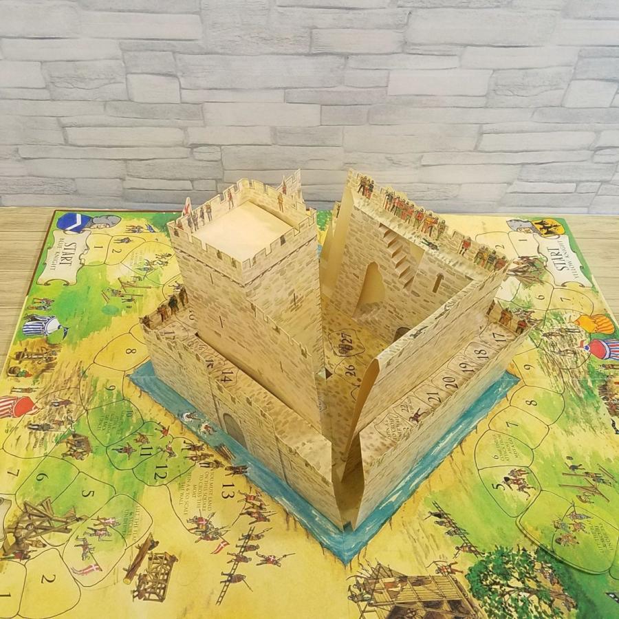 仕掛絵本[Storm the Castle！ : A POP-UP BOARD GAME BOOK] 中世