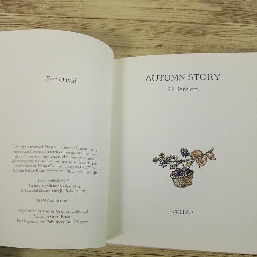 外国語絵本[のばらの村のものがたり BRAMBLY HEDGE AUTUMN STORY] 洋書