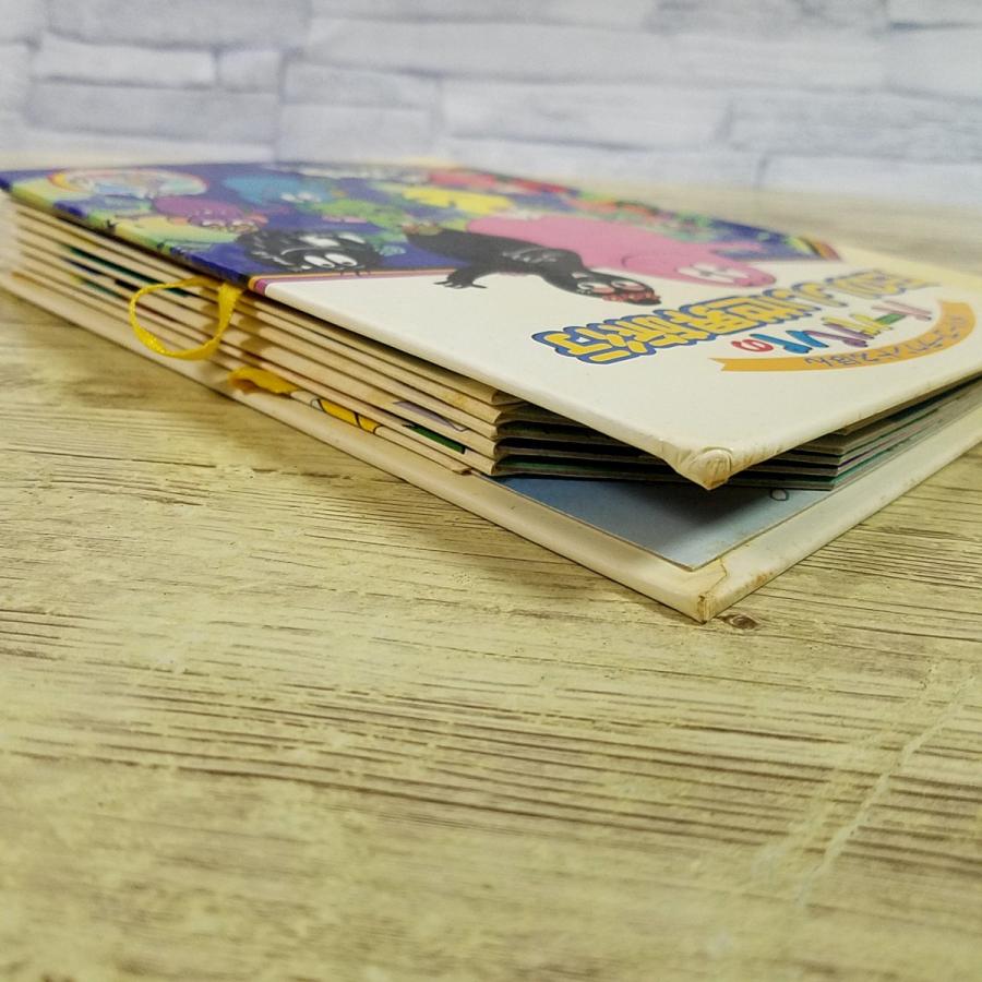仕掛絵本[バーバパパの たのしい世界旅行 メリーゴーラウンドえほん