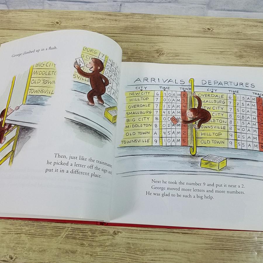 絵本[おさるのジョージ A Treasury of Curious George] 洋書 英語絵本