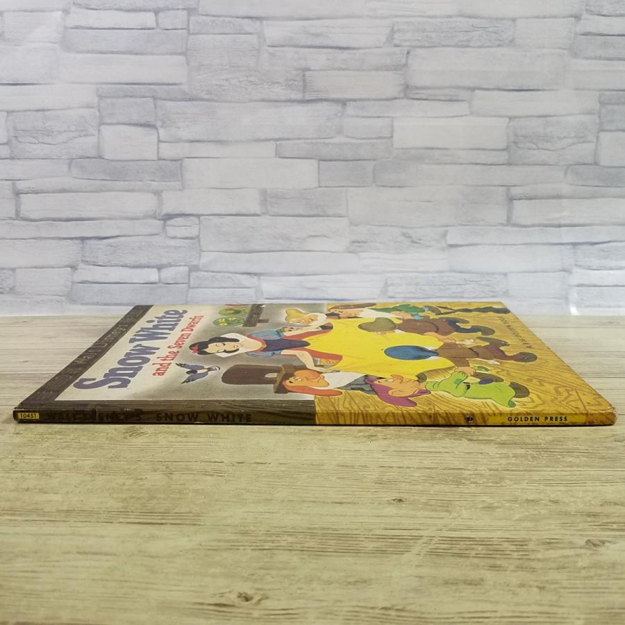 外国語絵本[ディズニー 白雪姫 Big Golden Book: Disney Snow White