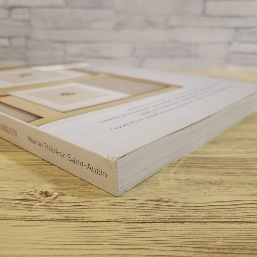 クロスステッチ図案本　Marie-Thererse Saint-Aubin 昆虫 クロスステッチ図案本 Marie-Thererse Saint-Aubin 昆虫