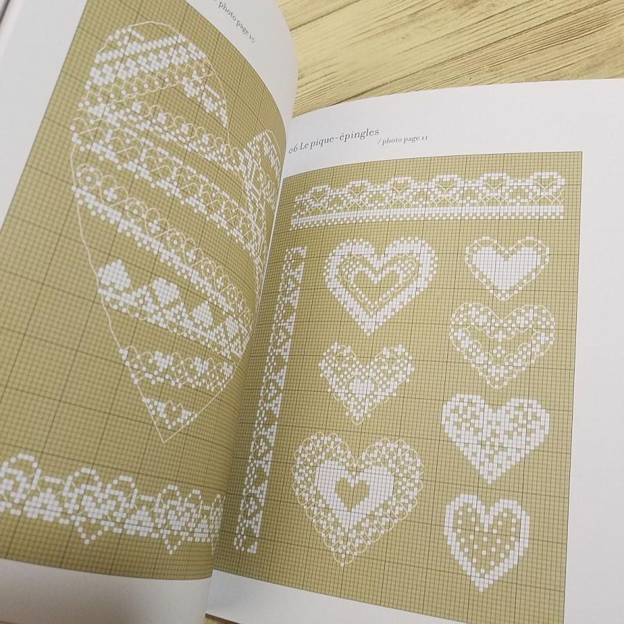 手芸系[ハートの伝統的な刺繍とクロスステッチ coeurs : Broderie traditionnelle et au point de croix(キット付き)] フランス語 洋書｜funfunhomes｜09