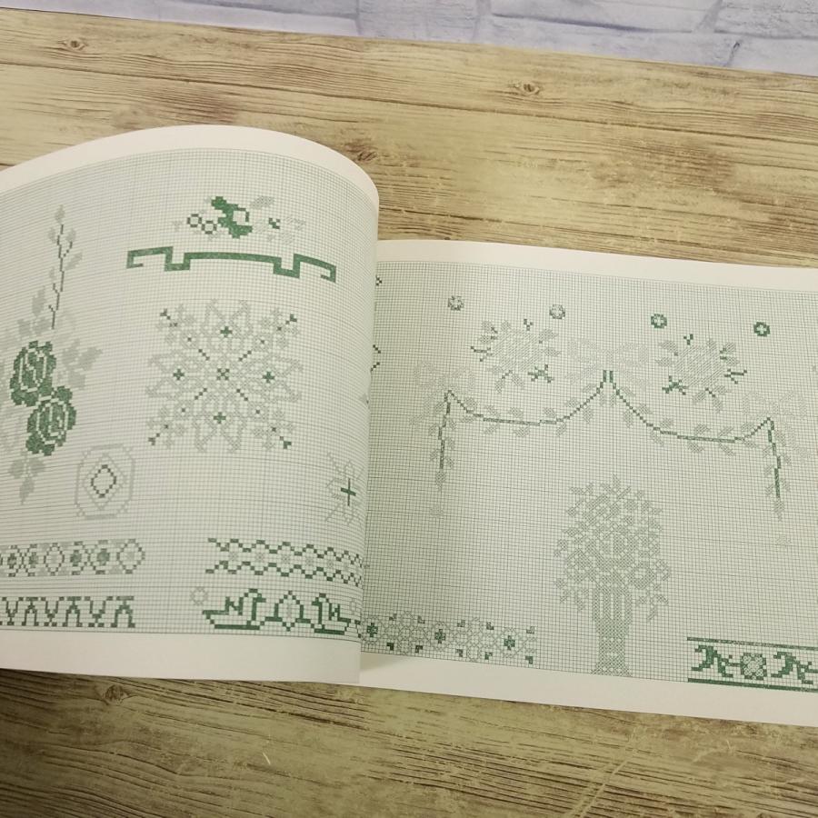 手芸系[クロス・ステッチ図案集 スウェーデンの伝統モチーフ 2] カラー