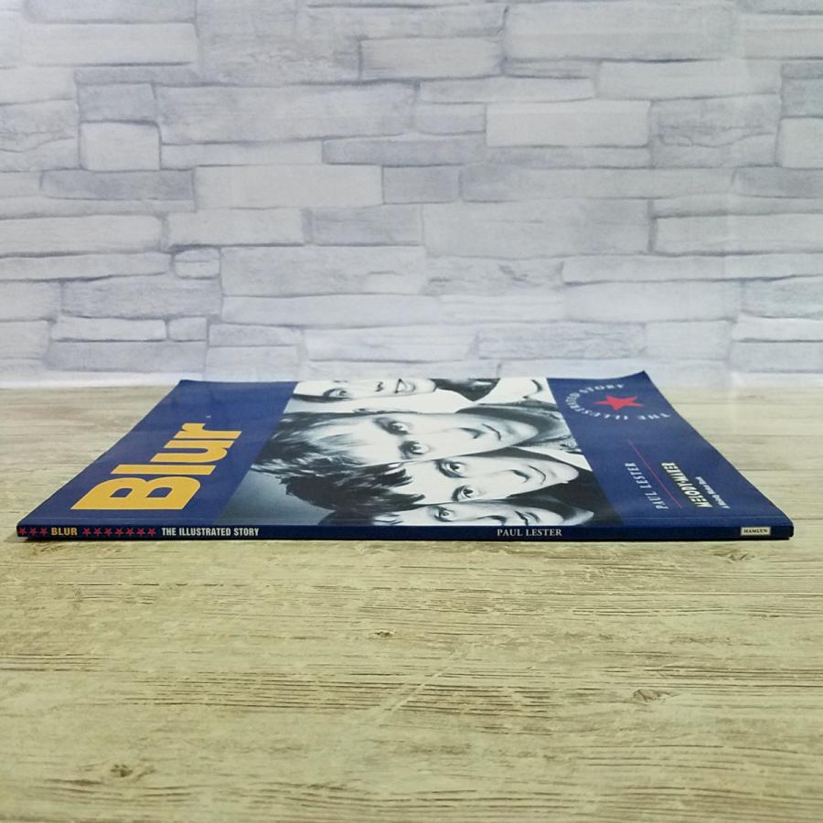 期間限定特価】音楽関連[Blur: The Illustrated Story] 洋書 英語