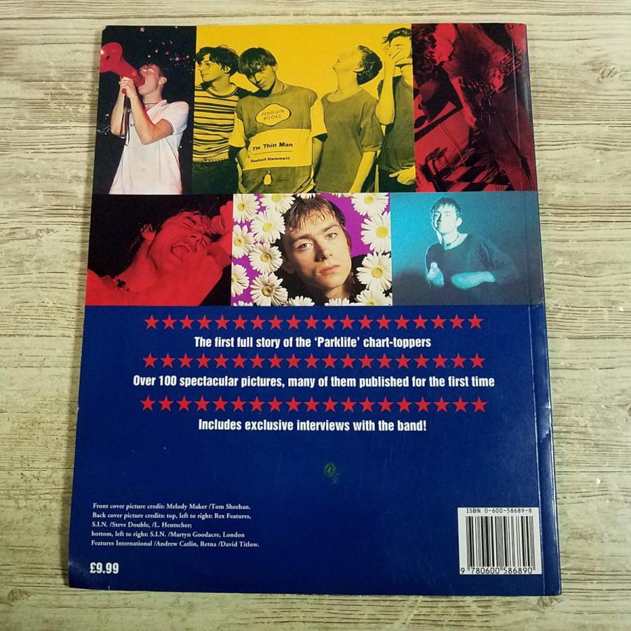期間限定特価】音楽関連[Blur: The Illustrated Story] 洋書 英語