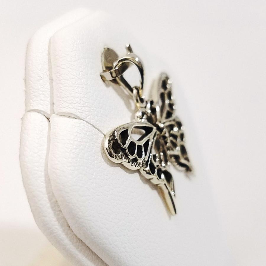 シルバーアクセ[シルバー925 ペンダント・トップ 蝶／アゲハ 透かし