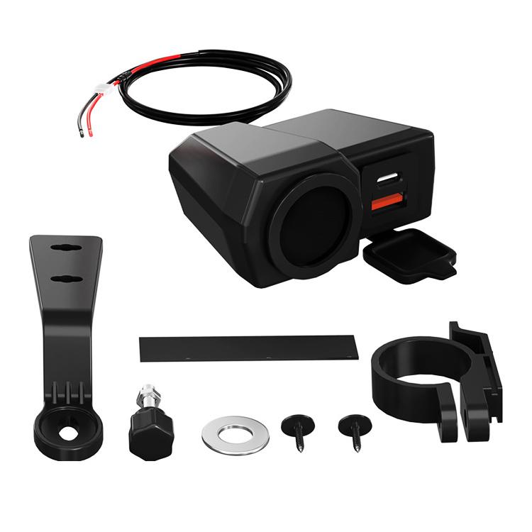 バイク用電源チャージャー Type-Cポート+USBポート QC3.0対応 電圧