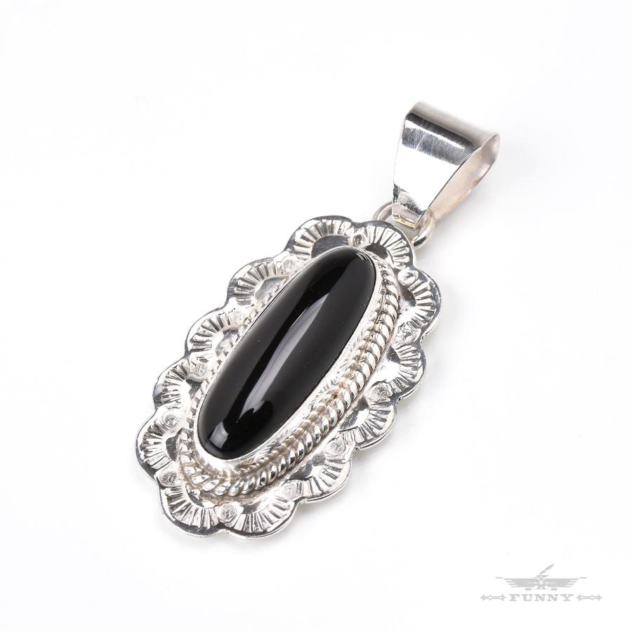 RB刻印　ナバホ　ブラックオニキス　ペンダントトップ Indian Jewelry FUNNY公式ストア ナバホ族 Peggy Skeets オニキス