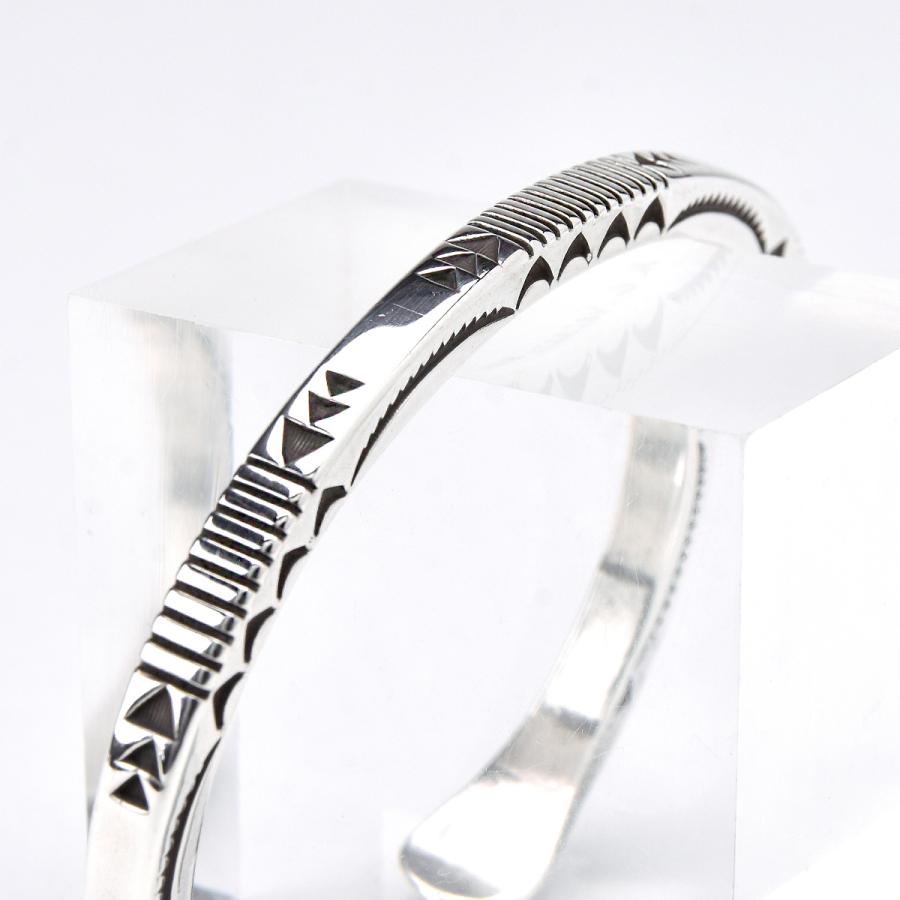 Indian Jewelry FUNNY公式ストア ナバホ族 キー・ナターニ 3面