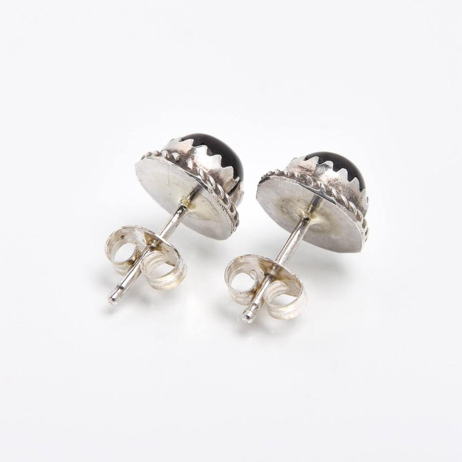 Indian Jewelry FUNNY公式ストア ナバホ族 オニキス ピアス Indian Jewelry FUNNY公式ストア ナバホ族 オニキス ピアス
