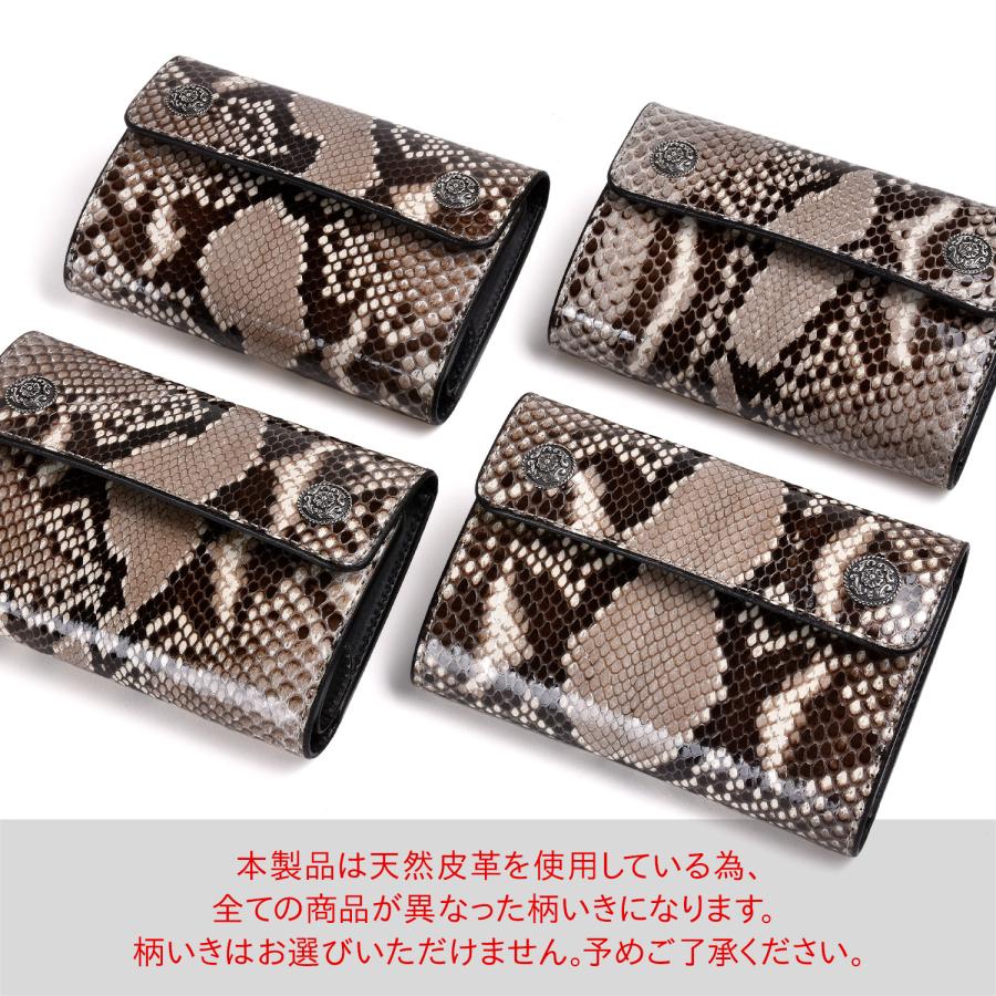 FUNNY パイソン蛇革二つ折り財布
