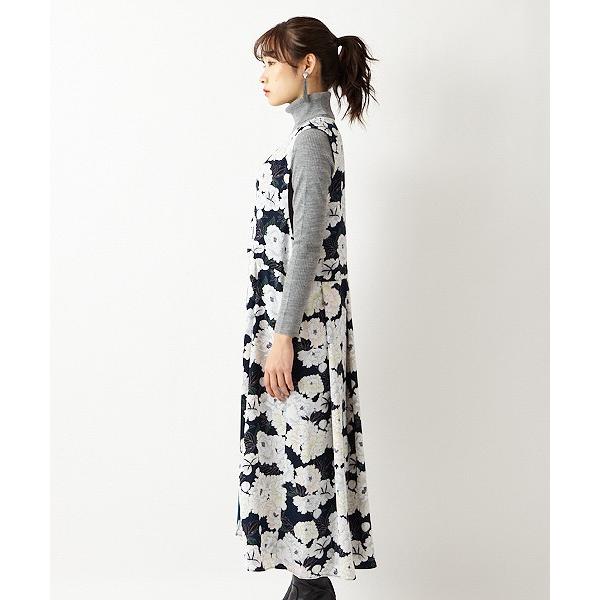 乱菊 春牡丹vネックワンピース Vネック ワンピース オリジナル レディース Aライン 背開き 和柄 和風 ワンピース ロング フレア フォーマル 大人女子 椿 花柄 0608 2 400 ふりふ 通販 Yahoo ショッピング