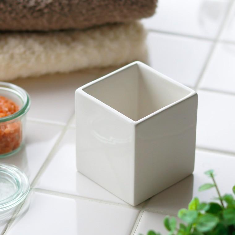 ホワイトキューブ」ホルダー【陶器 小物入れ コットンボックス ホワイトキューブ」ホルダー【陶器 小物入れ コットンボックス