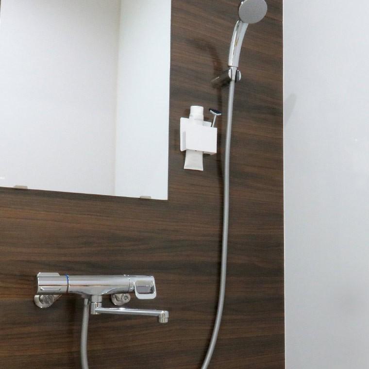 バスラック「磁着SQ」歯ブラシ＆シェーバーホルダー【マグネット 磁石