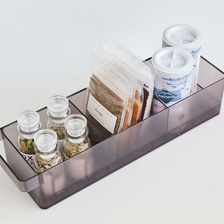 【新品】 キッチン収納　調味料ケース　保存ケース　収納ケース　④ Amazon｜調味料入れ 4つの仕切り 調味料ケース収納 保存容器