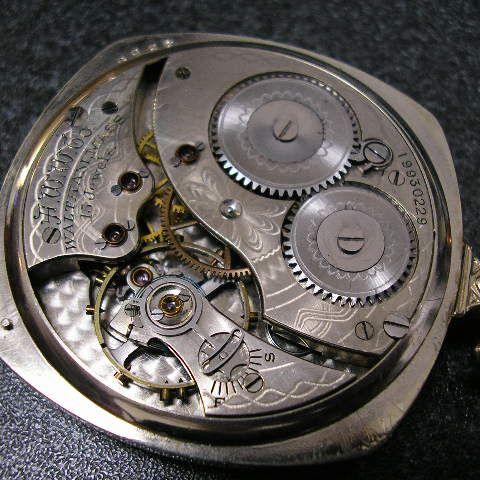 Waltham 手巻き時計 ビッグケース