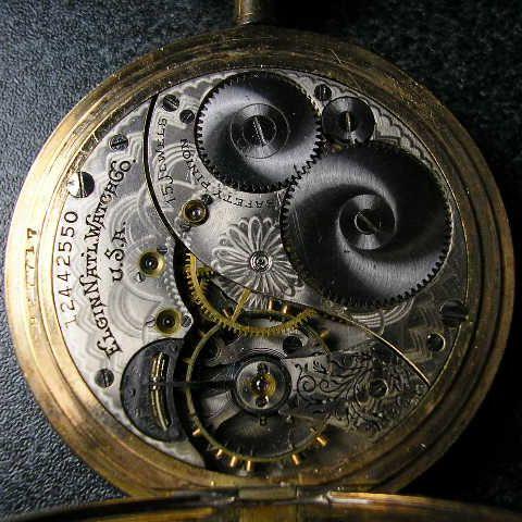 ELGIN 彫金入りハンターケース、手巻きアンティーク懐中時計 : 古時計