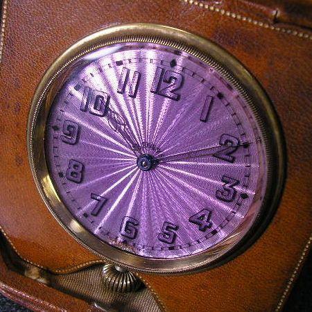 アンティークエナメル文字盤大型革張りトラベルウォッチ : 古時計の館