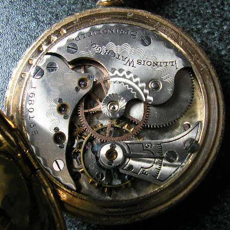 ILLINOIS イリノイ 彫金入りハンターケース、アンティーク懐中