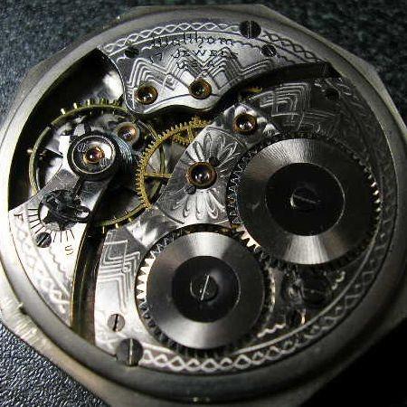 WALTHAM（ウォルサム） 装飾入り10角ケース 手巻きアンティーク懐中