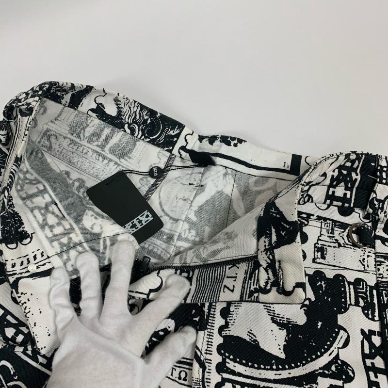 KTZ ケイティーゼット ショートパンツ パンツ Pants, Trousers Short KTZ ケイティーゼット ショートパンツ パンツ Pants, Trousers Short