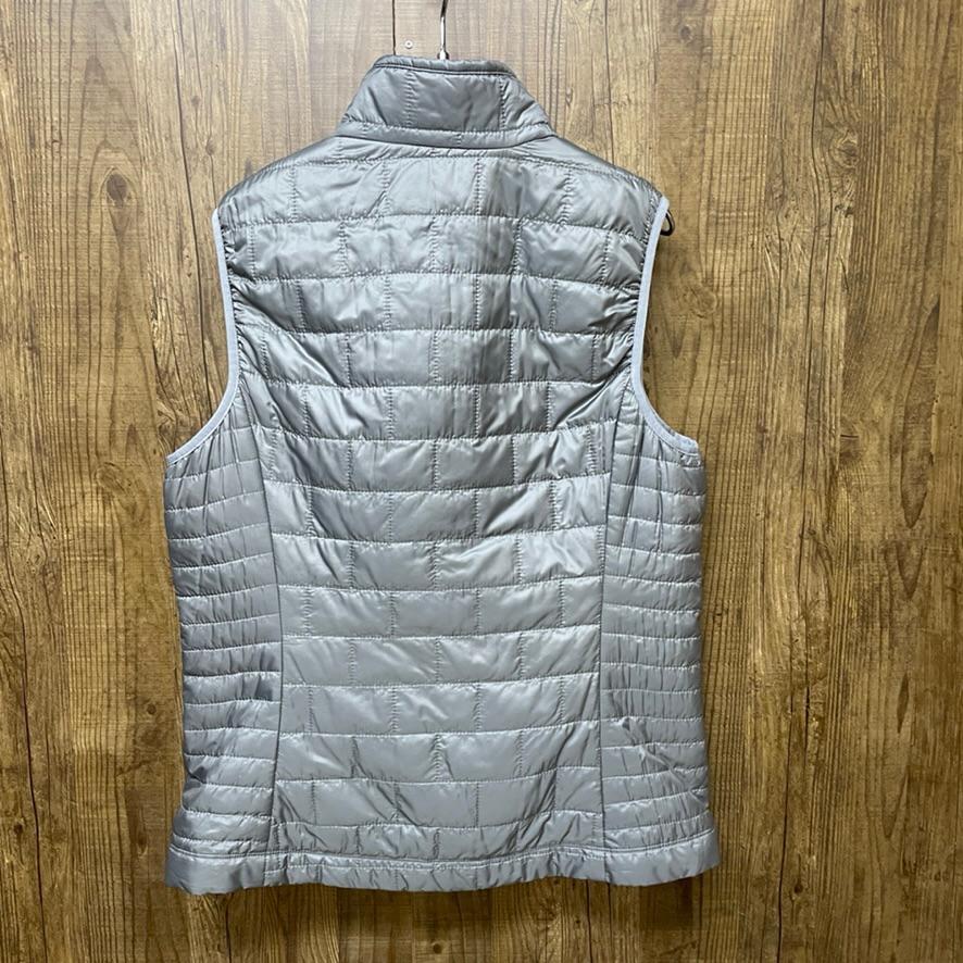 未使用　patagonia パタゴニア　ナノパフ　ベスト　グレー 中古・古着通販】Patagonia (パタゴニア) ナノパフベスト グレー