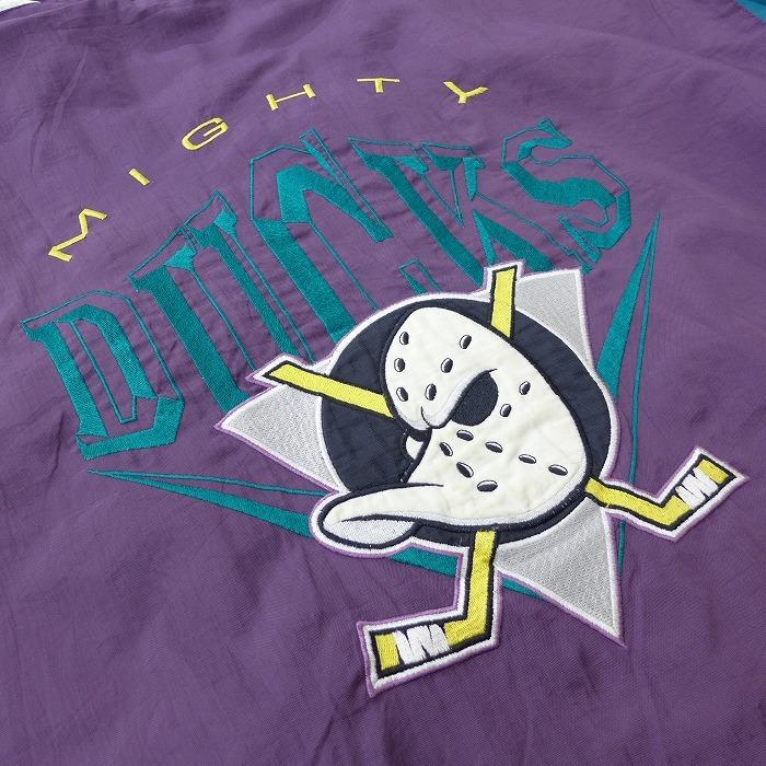 Xl 古着 長袖 ナイロン ジャケット パーカー 90s Nhl マイティダックス 刺繍 ラグラン 大きいサイズ マルチカラー 紫他 パープル アイスホッケー 内側キルティン Oudw20110926 古着屋rushout 通販 Yahoo ショッピング