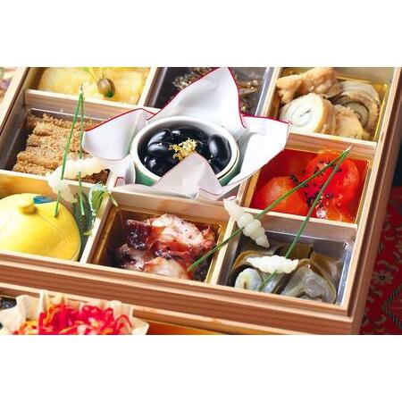 ⭐公式品⭐ ふるさと納税 【祇園はやかわ謹製】御節（おせち）3段重（3〜4人前） 京都府京都市 【PET3610534446】(127120円)