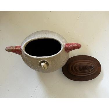 ふるさと納税 『ほくとのクラフト』 永遠の刹那のひと休み… ヒトヤスミ…、タダココに在ルガヨシ・蓋物 [h004] 山梨県北杜市の画像