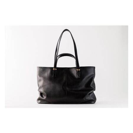 ふるさと納税 牛革ふっくらとしたトートバッグ【ZIT003】 ファッション かばん 柔らかい スムース 上質 国産牛革 贅沢 軽い アクセント テフロン.. 東京都墨田区の画像