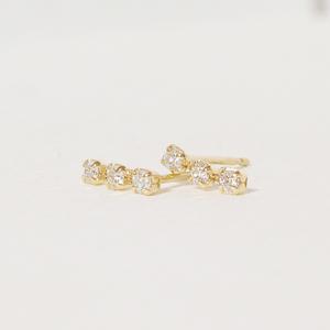 ふるさと納税 K18 0.14ct ラインダイヤモンドピアス  山梨 ダイヤモンド ゴールドピアス ジュエリー アクセサリー K18 イエローゴールド ピンク.. 山梨県甲斐市の画像