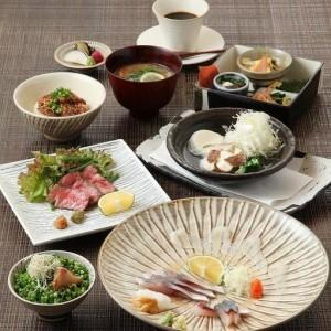 ふるさと納税 東京・有楽町で味わう坐来大分 最上級コース料理「坐来」ペアチケット 大分県由布市_4