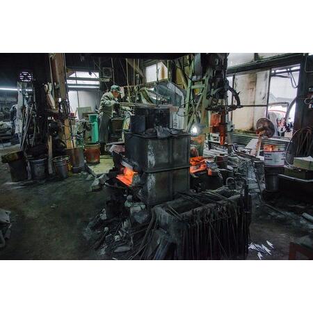 ふるさと納税 CA057-4 そろそろ、一生ものの道具を 手打ち包丁(牛刀) 長崎県島原市の画像