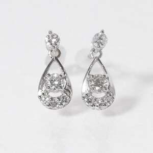 ふるさと納税 プラチナ　0.20ct　雫　ダイヤモンドピアス 山梨県甲斐市の画像