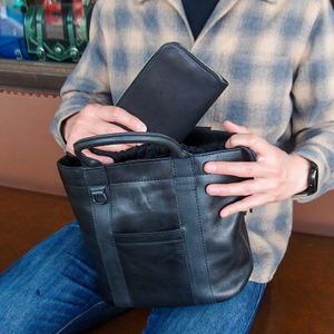 ふるさと納税 Ciwau leathers 【鬼灯 Ho-zuki】トートバッグ 炭焼ブラック_装飾品・工芸品 トートバッグ・ショルダーバッグ 鞄・バッグ か.. 茨城県ひたちなか市の画像