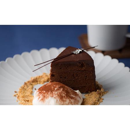ふるさと納税 〈ATELIER CHOCOLAT ENTRE〉ENTREスイーツデュオ（アントゥル ザッハトルテ・生チョコ）【配送不可：離島】 静岡県浜松市_2